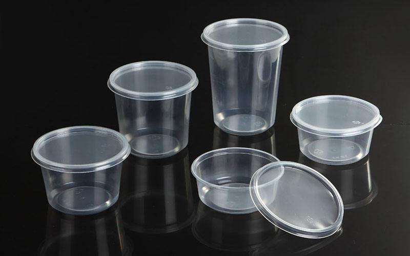 Deli Cups and lids